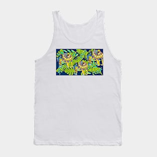 elephant in the jungle Tank Top